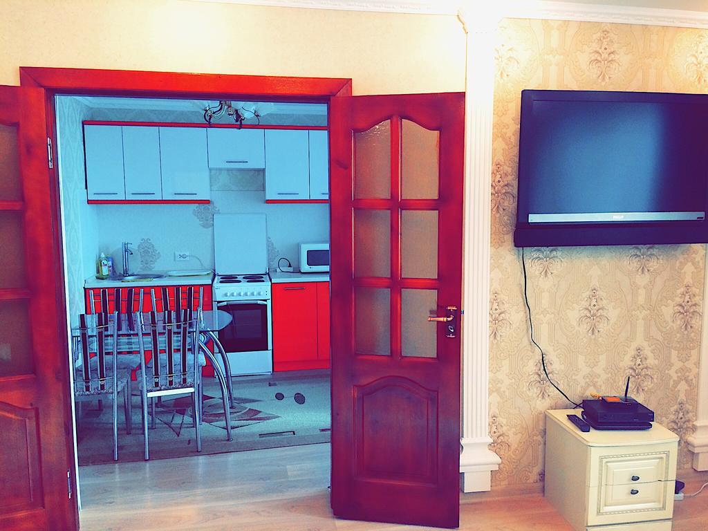 Vremena Goda Apartment In Astana Exteriör bild