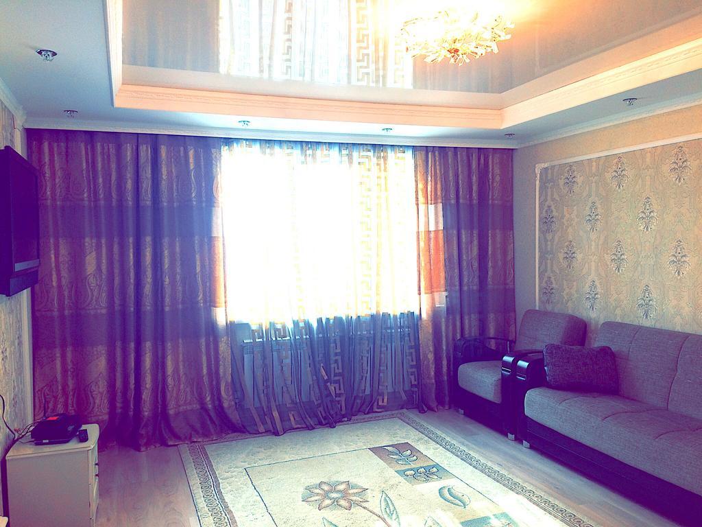 Vremena Goda Apartment In Astana Exteriör bild