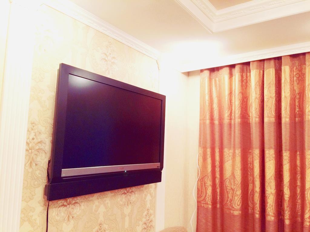 Vremena Goda Apartment In Astana Exteriör bild